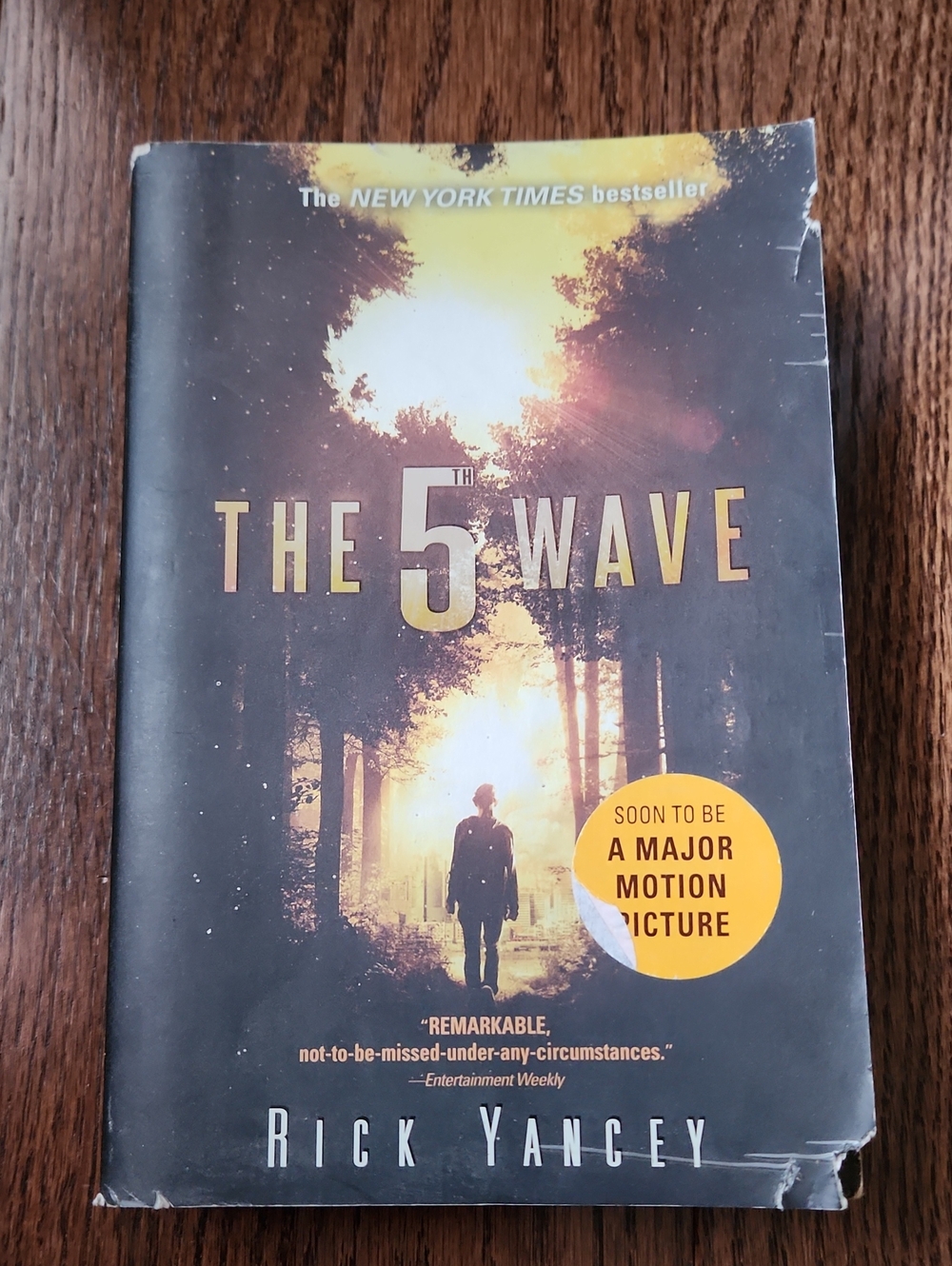 2/$10✨️ The 5th Wave by Rick Yancey